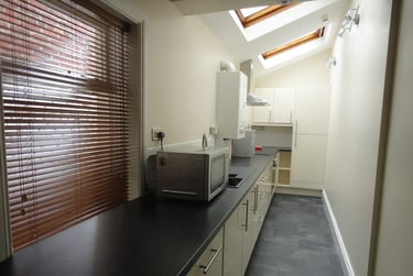 5 bed house, Goldspink Lane, Jesmond Vale, Newcastle, NE21NQ - Image 1